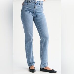 Abercrombie and Fitch The 90s Straight Ultra High Rise Medium wash Jeans